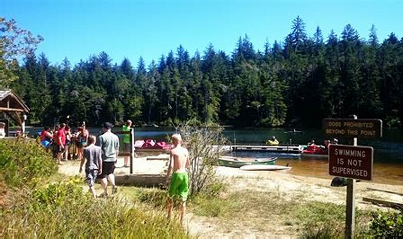 Your Guide to Cleawox Lake, Oregon Adventures! Living in Oregon: Moving Tips, Cost of Living & Best Cities Your Guide to Cleawox Lake, Oregon Adventures! | Living in Oregon: Moving Tips, Cost of Living & Best Cities