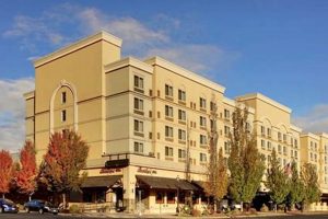 Discover Phoenix Hotel Oregon: Your [City] Getaway! | Living in Oregon: Moving Tips, Cost of Living & Best Cities