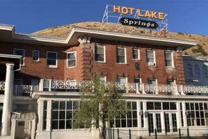 Stay at a Haunted Hotel in Oregon: Spooky Stays & More! Living in Oregon: Moving Tips, Cost of Living & Best Cities Stay at a Haunted Hotel in Oregon: Spooky Stays & More! | Living in Oregon: Moving Tips, Cost of Living & Best Cities