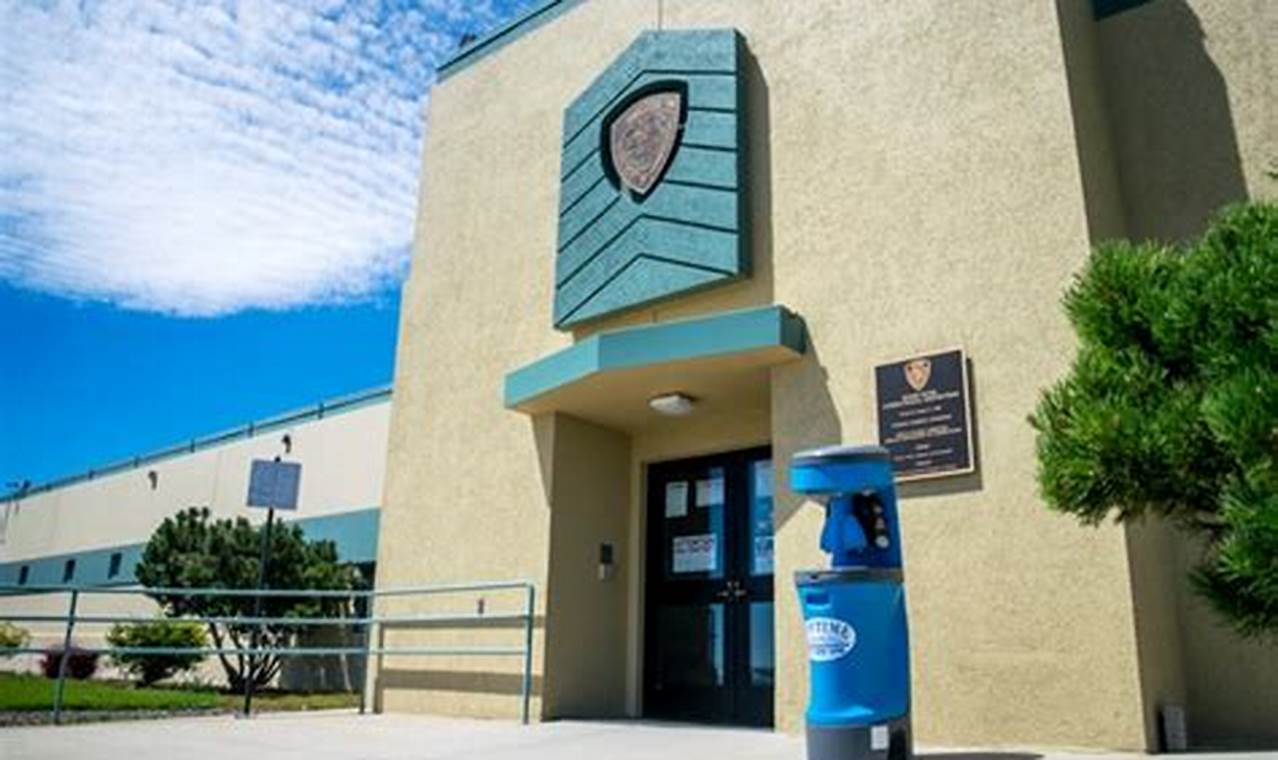 Ontario Oregon Jobs Now: Find Hiring Openings! Living in Oregon: Moving Tips, Cost of Living & Best Cities Ontario Oregon Jobs Now: Find Hiring Openings! | Living in Oregon: Moving Tips, Cost of Living & Best Cities