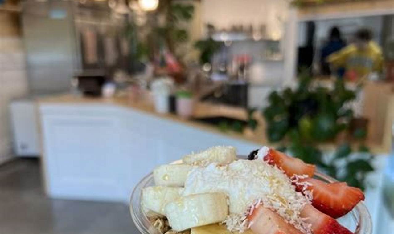 Best Acai Bowl in Portland, OR: Local Guide & More Living in Oregon: Moving Tips, Cost of Living & Best Cities Best Acai Bowl in Portland, OR: Local Guide & More | Living in Oregon: Moving Tips, Cost of Living & Best Cities