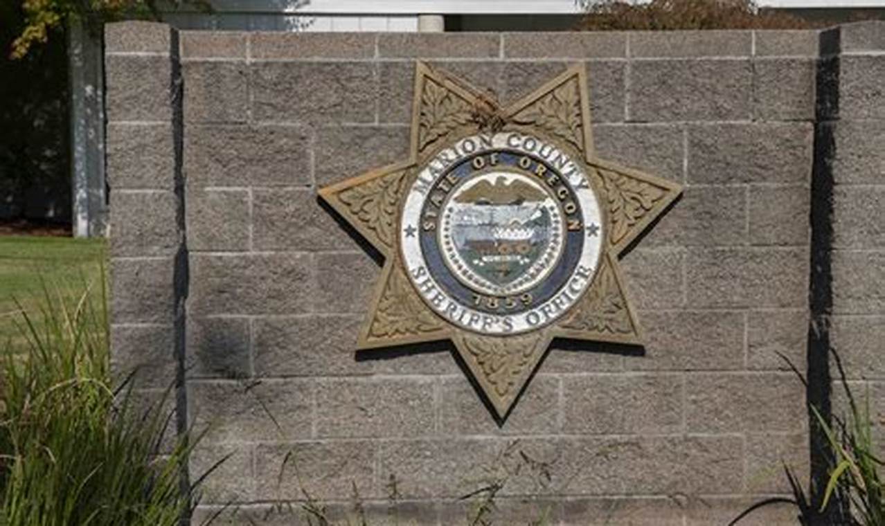 Four Corners Shooting Drive By Salem Oregon Living in Oregon: Moving Tips, Cost of Living & Best Cities Four Corners Shooting Drive By Salem Oregon | Living in Oregon: Moving Tips, Cost of Living & Best Cities