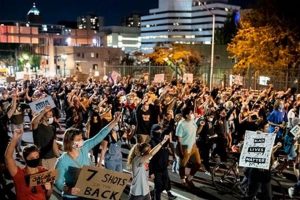 A Guide to Portland Oregon Protests: Past & Present Living in Oregon: Moving Tips, Cost of Living & Best Cities A Guide to Portland Oregon Protests: Past & Present | Living in Oregon: Moving Tips, Cost of Living & Best Cities