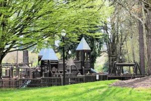 Explore McMinnville, Oregon Parks: Your Guide + More! Living in Oregon: Moving Tips, Cost of Living & Best Cities Explore McMinnville, Oregon Parks: Your Guide + More! | Living in Oregon: Moving Tips, Cost of Living & Best Cities