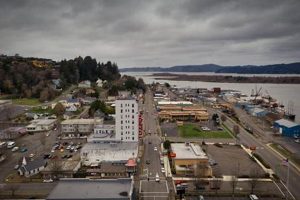 Find Local Jobs in Coos Bay, Oregon: Now Hiring! Living in Oregon: Moving Tips, Cost of Living & Best Cities Find Local Jobs in Coos Bay, Oregon: Now Hiring! | Living in Oregon: Moving Tips, Cost of Living & Best Cities