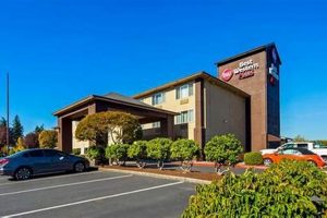 Gresham Oregon Hotels: Find Your Perfect Stay + Deals Living in Oregon: Moving Tips, Cost of Living & Best Cities Gresham Oregon Hotels: Find Your Perfect Stay + Deals | Living in Oregon: Moving Tips, Cost of Living & Best Cities
