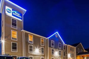 Find Hotels Near Woodburn, OR: Your Best Stay! Living in Oregon: Moving Tips, Cost of Living & Best Cities Find Hotels Near Woodburn, OR: Your Best Stay! | Living in Oregon: Moving Tips, Cost of Living & Best Cities