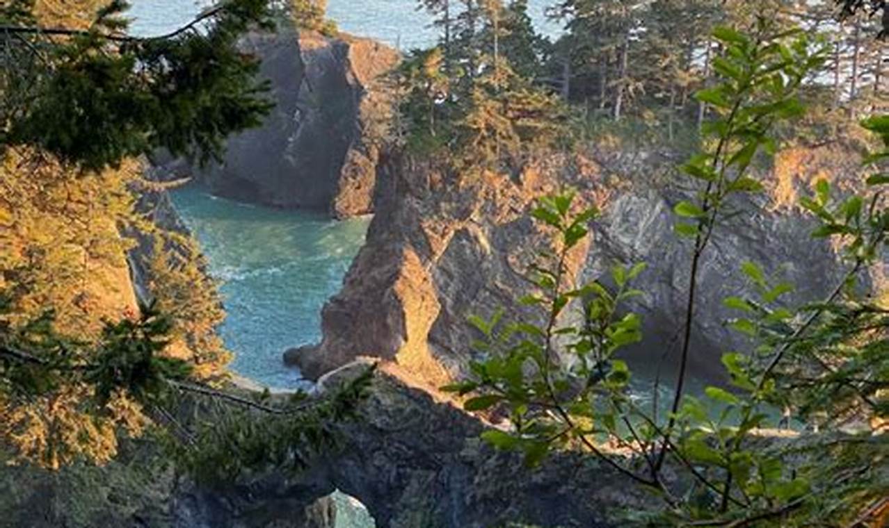 Explore Oregon Coast Must-See Attractions + Hidden Gems! Living in Oregon: Moving Tips, Cost of Living & Best Cities Explore Oregon Coast Must-See Attractions + Hidden Gems! | Living in Oregon: Moving Tips, Cost of Living & Best Cities