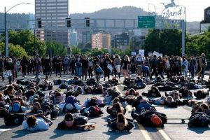 Protest Portland Oregon Living in Oregon: Moving Tips, Cost of Living & Best Cities Protest Portland Oregon | Living in Oregon: Moving Tips, Cost of Living & Best Cities