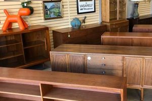 Buy Vintage: Mid Century Modern Furniture Portland, OR Finds! Living in Oregon: Moving Tips, Cost of Living & Best Cities Buy Vintage: Mid Century Modern Furniture Portland, OR Finds! | Living in Oregon: Moving Tips, Cost of Living & Best Cities