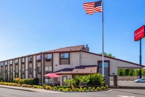 Find: Hotels Near Medford Oregon Airport + Deals | Living in Oregon: Moving Tips, Cost of Living & Best Cities