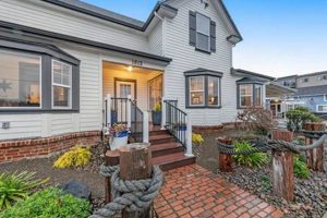 Find: Pet Friendly Hotels in Florence, OR! Living in Oregon: Moving Tips, Cost of Living & Best Cities Find: Pet Friendly Hotels in Florence, OR! | Living in Oregon: Moving Tips, Cost of Living & Best Cities