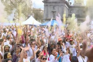 Celebrate Holi Festival in Portland, Oregon: A Colorful Guide Living in Oregon: Moving Tips, Cost of Living & Best Cities Celebrate Holi Festival in Portland, Oregon: A Colorful Guide | Living in Oregon: Moving Tips, Cost of Living & Best Cities