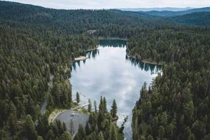 Explore: Magone Lake, Oregon's Gem! | Living in Oregon: Moving Tips, Cost of Living & Best Cities
