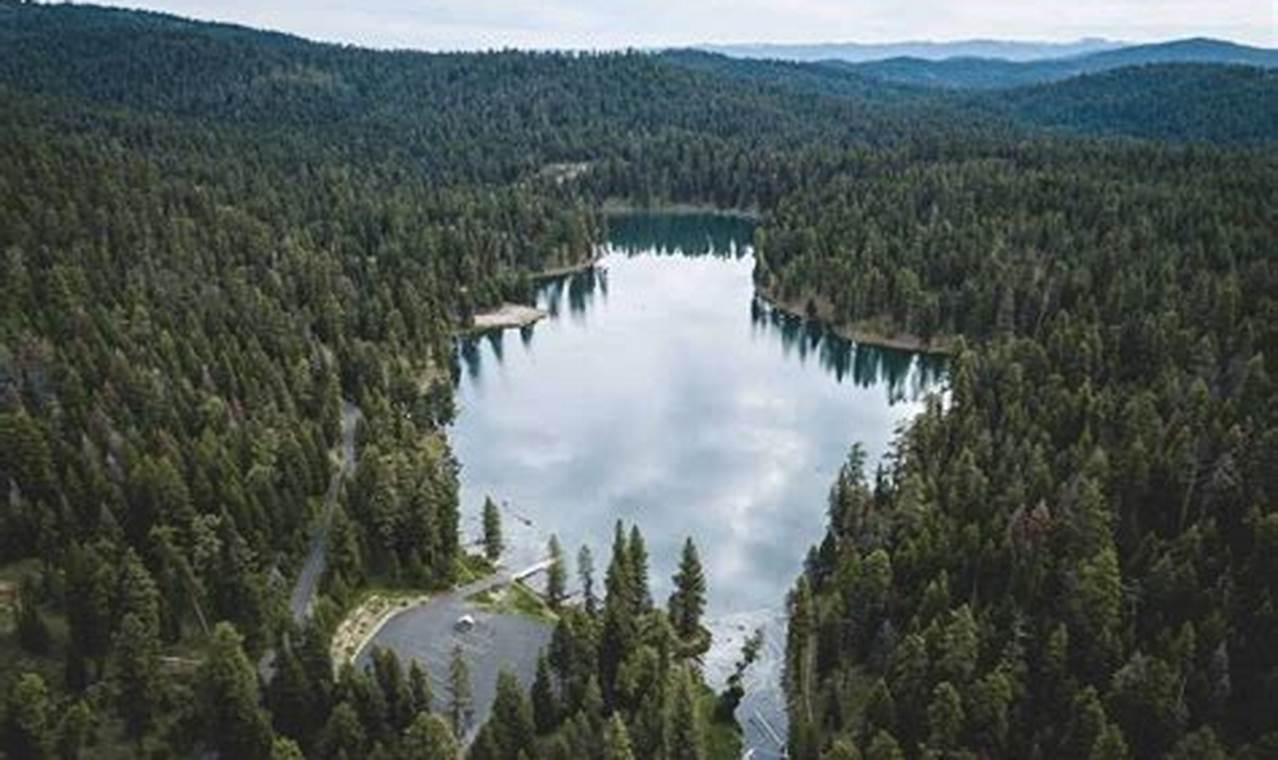 Explore: Magone Lake, Oregon's Gem! | Living in Oregon: Moving Tips, Cost of Living & Best Cities