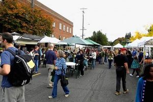 Hollywood Farmers Market Portland Oregon | Living in Oregon: Moving Tips, Cost of Living & Best Cities