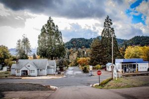 Best Towns Near Portland Oregon: Find Your Perfect Spot! Living in Oregon: Moving Tips, Cost of Living & Best Cities Best Towns Near Portland Oregon: Find Your Perfect Spot! | Living in Oregon: Moving Tips, Cost of Living & Best Cities