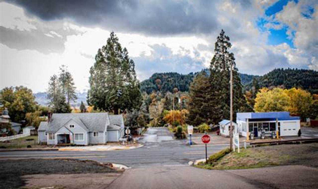 Best Towns Near Portland Oregon: Find Your Perfect Spot! Living in Oregon: Moving Tips, Cost of Living & Best Cities Best Towns Near Portland Oregon: Find Your Perfect Spot! | Living in Oregon: Moving Tips, Cost of Living & Best Cities