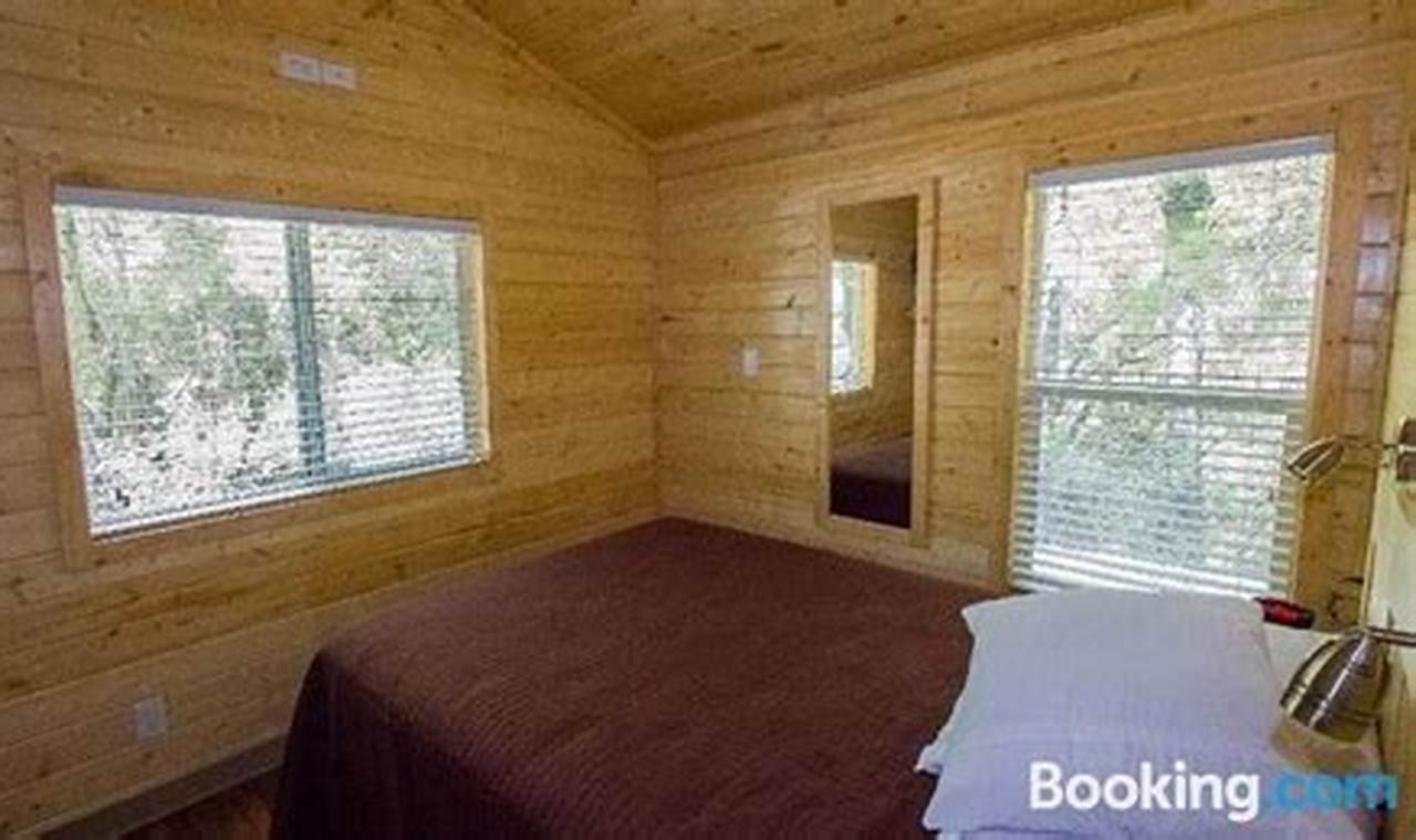 Discover Lake of the Springs, Oregon House: Serene Living Living in Oregon: Moving Tips, Cost of Living & Best Cities Discover Lake of the Springs, Oregon House: Serene Living | Living in Oregon: Moving Tips, Cost of Living & Best Cities