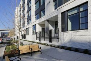 Portland's Parker Apartments: Your Oregon Home | Living in Oregon: Moving Tips, Cost of Living & Best Cities