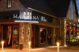 Explore Manzana: Lake Oswego, Oregon's Apple-Named Gem | Living in Oregon: Moving Tips, Cost of Living & Best Cities