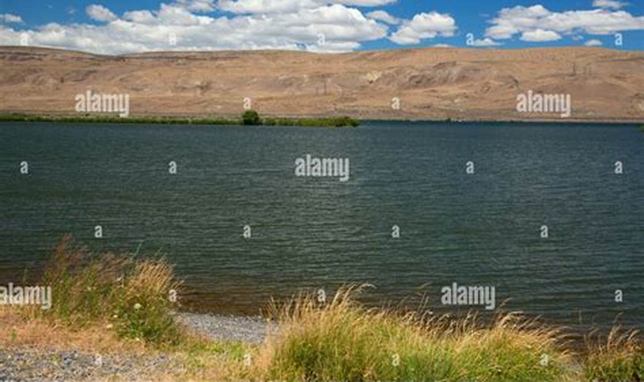 Visiting Lake Umatilla, Oregon: Your Guide! | Living in Oregon: Moving Tips, Cost of Living & Best Cities