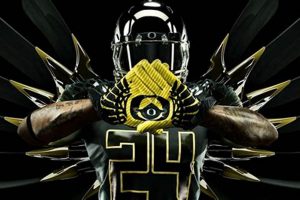Oregon Ducks Football Helmet: Styles, Tech & More | Living in Oregon: Moving Tips, Cost of Living & Best Cities