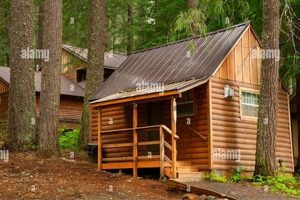 Escape to Clear Lake Oregon Cabins: Your Lakeside Retreat! | Living in Oregon: Moving Tips, Cost of Living & Best Cities
