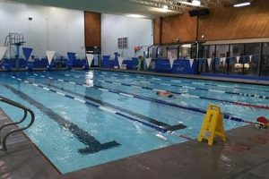 Redmond Pool Oregon | Living in Oregon: Moving Tips, Cost of Living & Best Cities