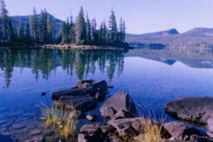Waldo Lake Oregon Weather: Your [Season] Guide & Forecast | Living in Oregon: Moving Tips, Cost of Living & Best Cities