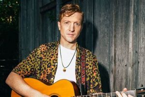 Tyler Childers in Bend Oregon: A High Desert Hit! | Living in Oregon: Moving Tips, Cost of Living & Best Cities