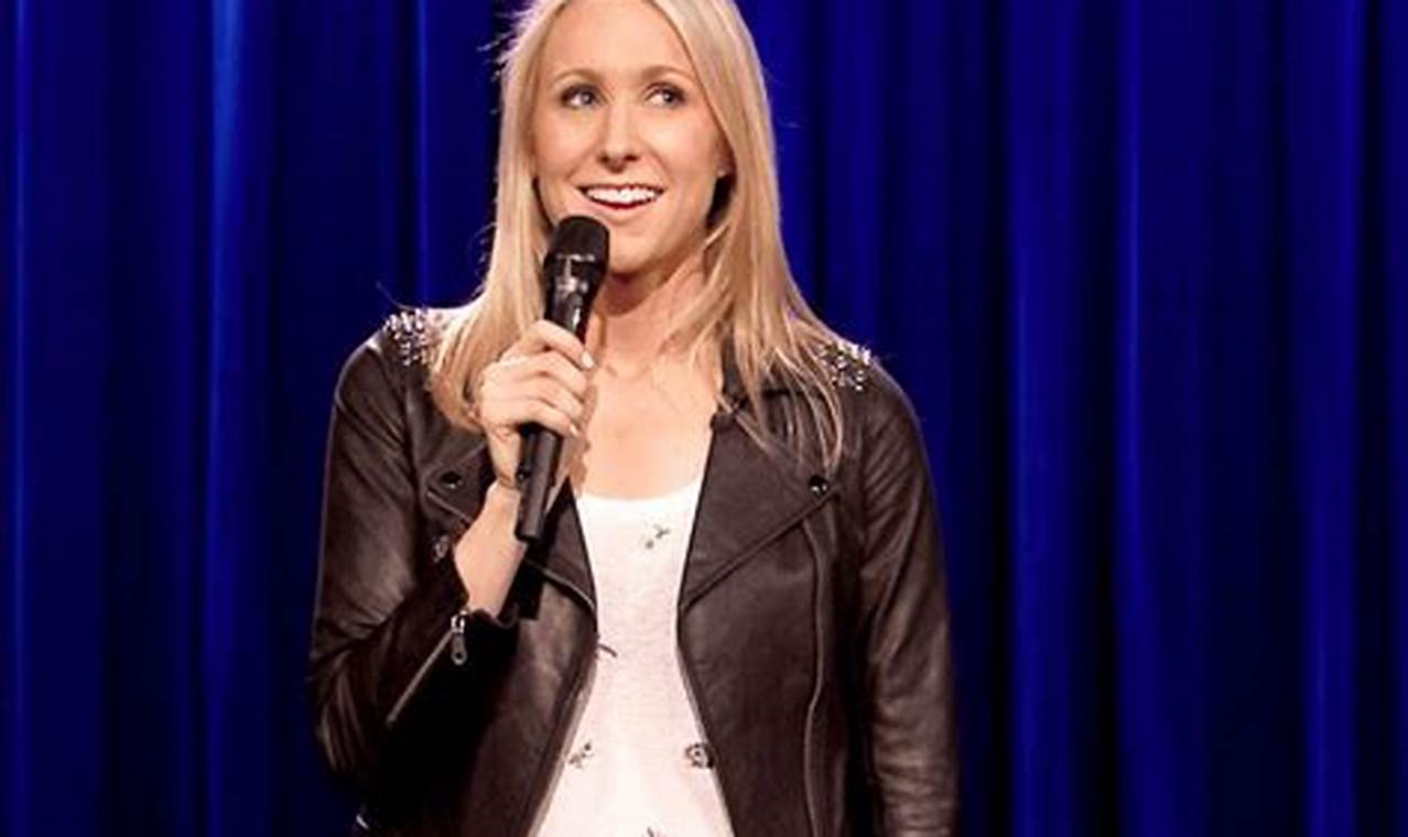 Nikki Glaser's Portland Show: Oregon Comedy Queen | Living in Oregon: Moving Tips, Cost of Living & Best Cities