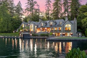 Discover Oregon Waterfront Homes: Dream Living Awaits! | Living in Oregon: Moving Tips, Cost of Living & Best Cities