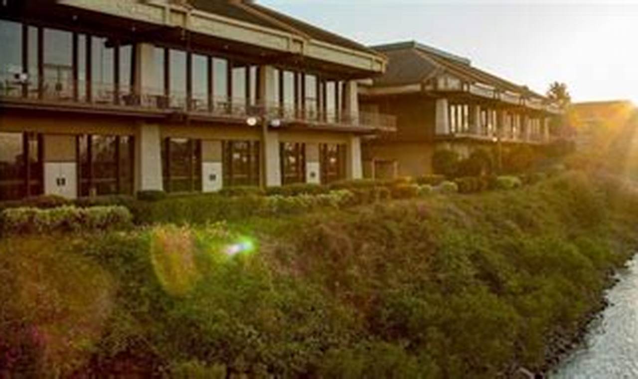 Stay Jantzen Beach: Red Lion Inn Portland Oregon Deals | Living in Oregon: Moving Tips, Cost of Living & Best Cities