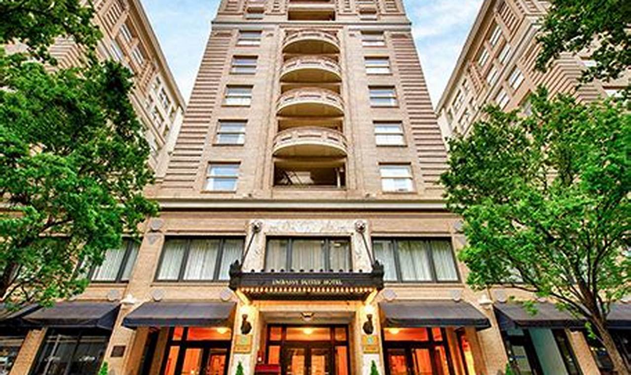 Portland Oregon Suites Living in Oregon: Moving Tips, Cost of Living & Best Cities Portland Oregon Suites | Living in Oregon: Moving Tips, Cost of Living & Best Cities