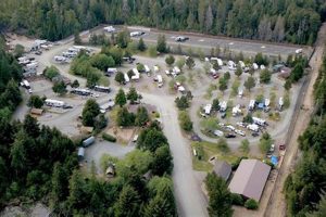 Bend Oregon Camping Cabins: Your Cozy Retreats Near Bend! Living in Oregon: Moving Tips, Cost of Living & Best Cities Bend Oregon Camping Cabins: Your Cozy Retreats Near Bend! | Living in Oregon: Moving Tips, Cost of Living & Best Cities