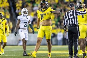 Ducks vs. Spartans: Oregon Football Stats Showdown | Living in Oregon: Moving Tips, Cost of Living & Best Cities