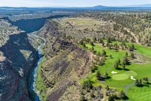 Your Best Golf Shop Bend Oregon [Deals & Fitting] | Living in Oregon: Moving Tips, Cost of Living & Best Cities