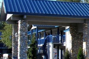 Best Hotels in Shady Cove, Oregon: Your Stay Awaits | Living in Oregon: Moving Tips, Cost of Living & Best Cities