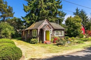 Find Gearhart Oregon Homes for Sale: Coastal Living Awaits! Living in Oregon: Moving Tips, Cost of Living & Best Cities Find Gearhart Oregon Homes for Sale: Coastal Living Awaits! | Living in Oregon: Moving Tips, Cost of Living & Best Cities