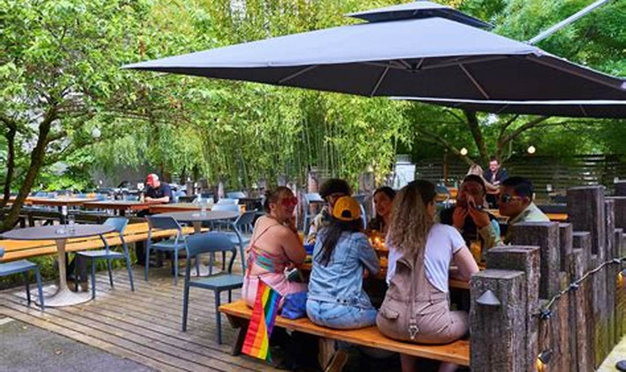 Dog Friendly Bars Portland Oregon | Living in Oregon: Moving Tips, Cost of Living & Best Cities