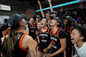 Shop Oregon State Women's Apparel: Styles & More! | Living in Oregon: Moving Tips, Cost of Living & Best Cities