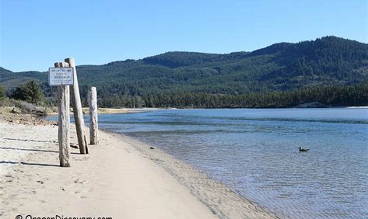 Sand Lake Oregon Hotels: Find Your Perfect Getaway! | Living in Oregon: Moving Tips, Cost of Living & Best Cities