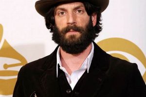 Ray LaMontagne: Bend Oregon Concert Tickets + Guide | Living in Oregon: Moving Tips, Cost of Living & Best Cities