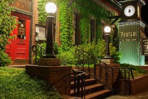 Dine at Porters Restaurant: Medford, Oregon's Best! | Living in Oregon: Moving Tips, Cost of Living & Best Cities