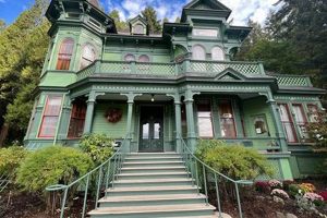 Exploring The Old Pad Eugene Oregon: Then & Now | Living in Oregon: Moving Tips, Cost of Living & Best Cities